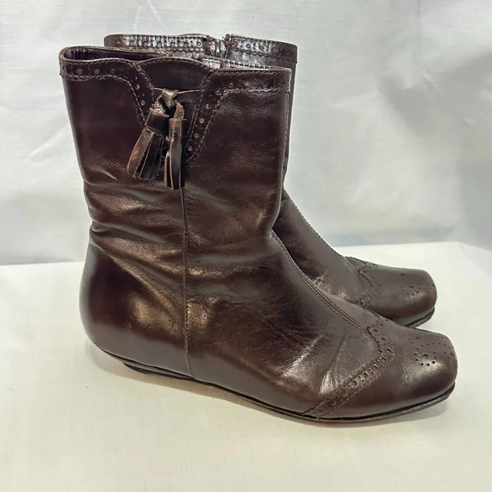 Febo Vintage Argentine Brown Leather Wingtip Ankle Boots -Tassel Detail Size 6.5